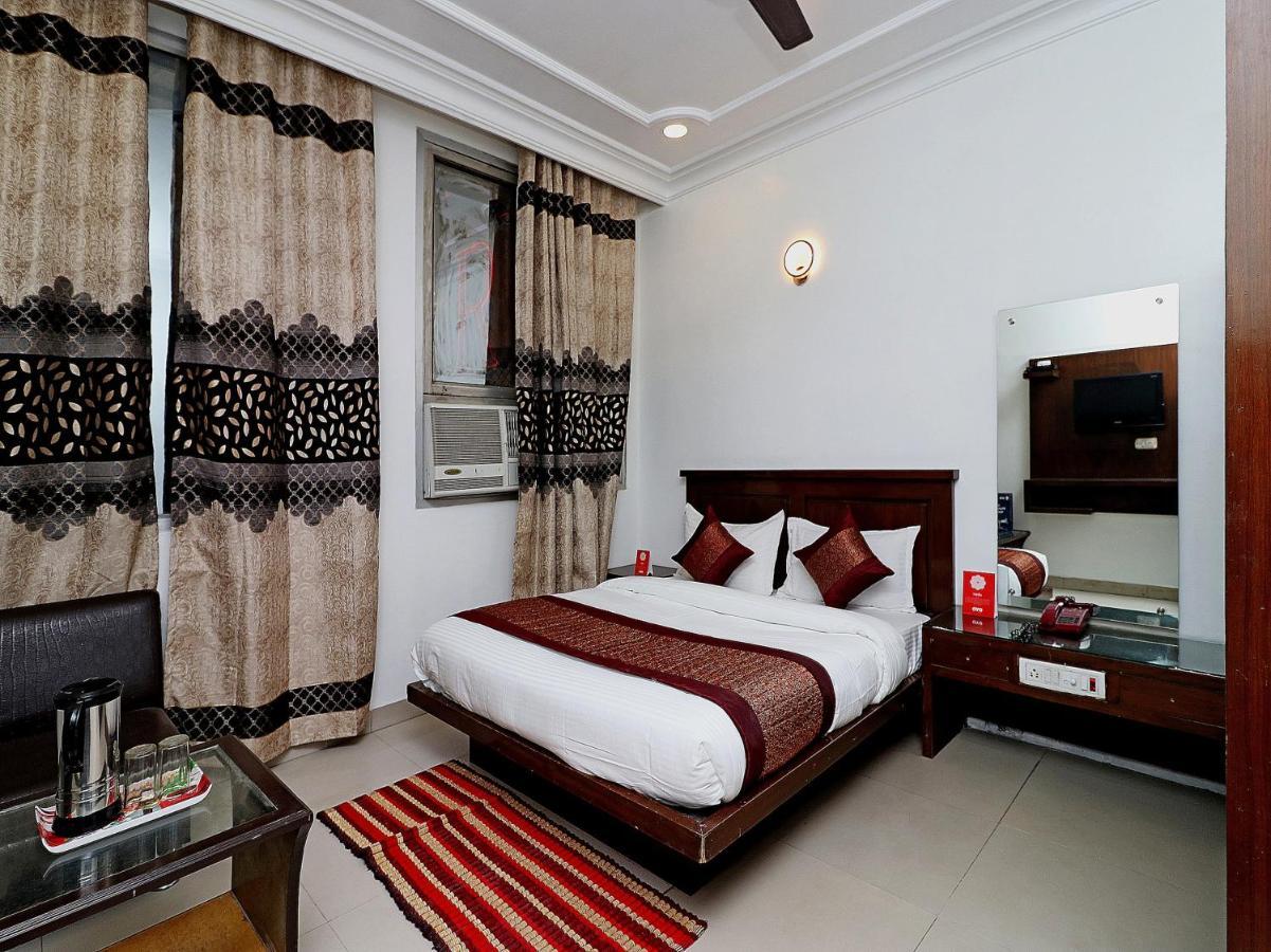 Oyo Flagship Kumar Palace 뉴델리 외부 사진