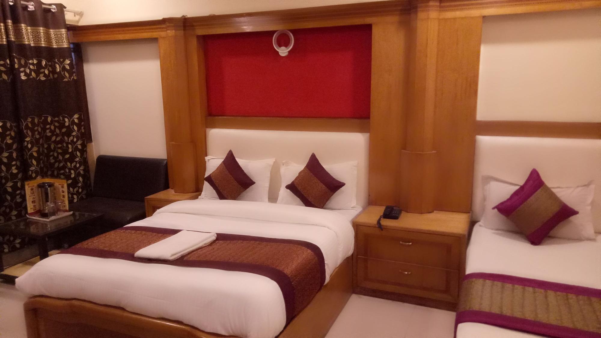 Oyo Flagship Kumar Palace 뉴델리 외부 사진
