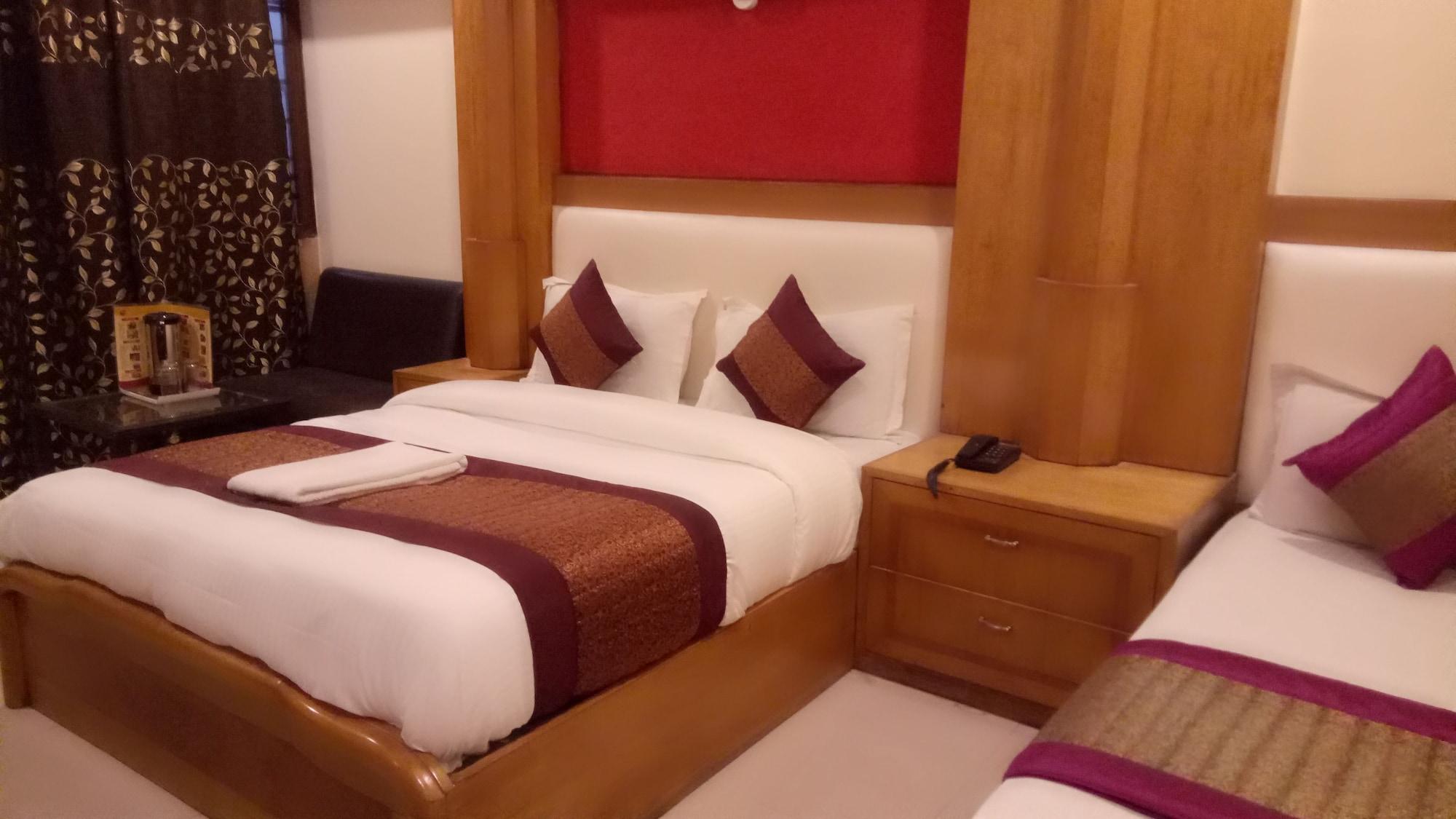 Oyo Flagship Kumar Palace 뉴델리 외부 사진