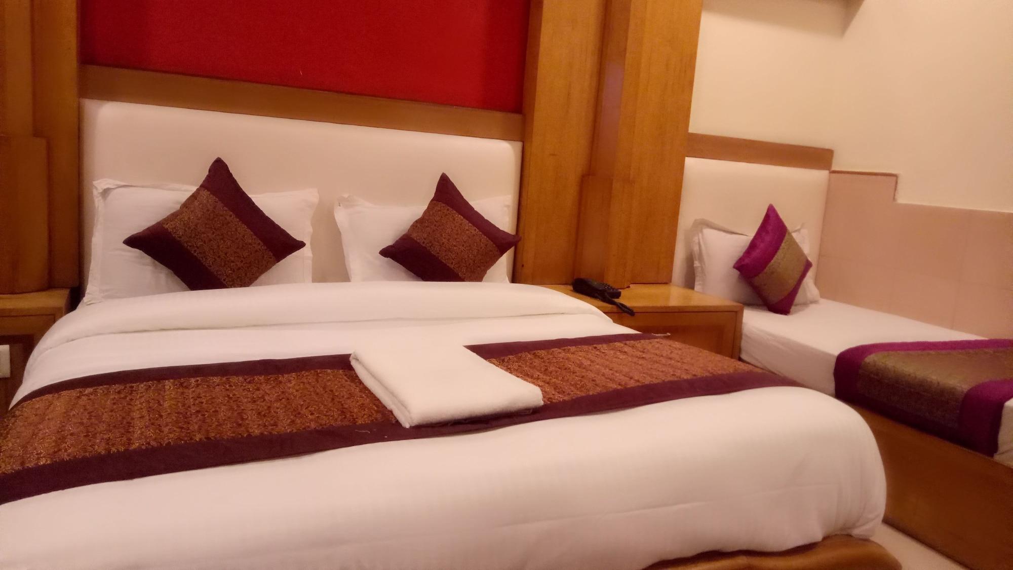 Oyo Flagship Kumar Palace 뉴델리 외부 사진