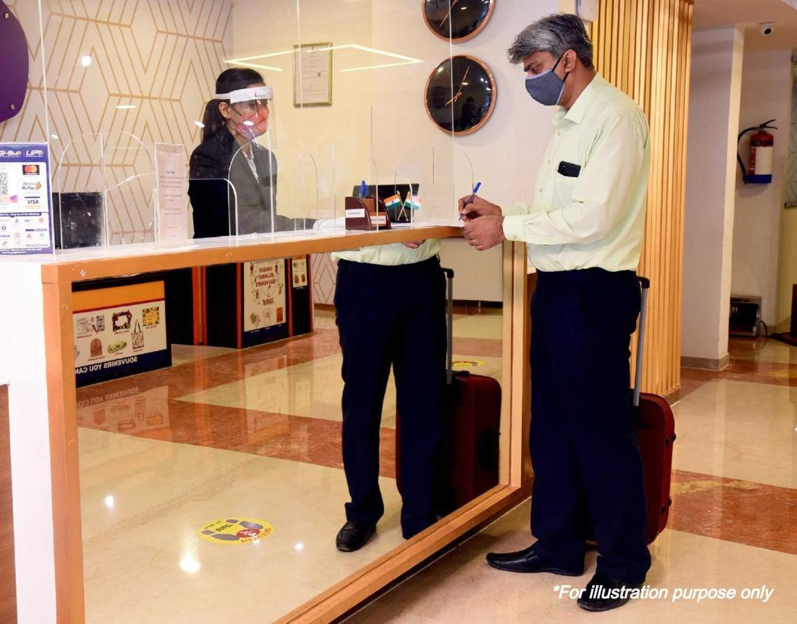 Oyo Flagship Kumar Palace 뉴델리 외부 사진